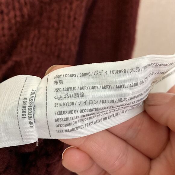 Abercrombie high neck thick sweater - Picture 3 of 4